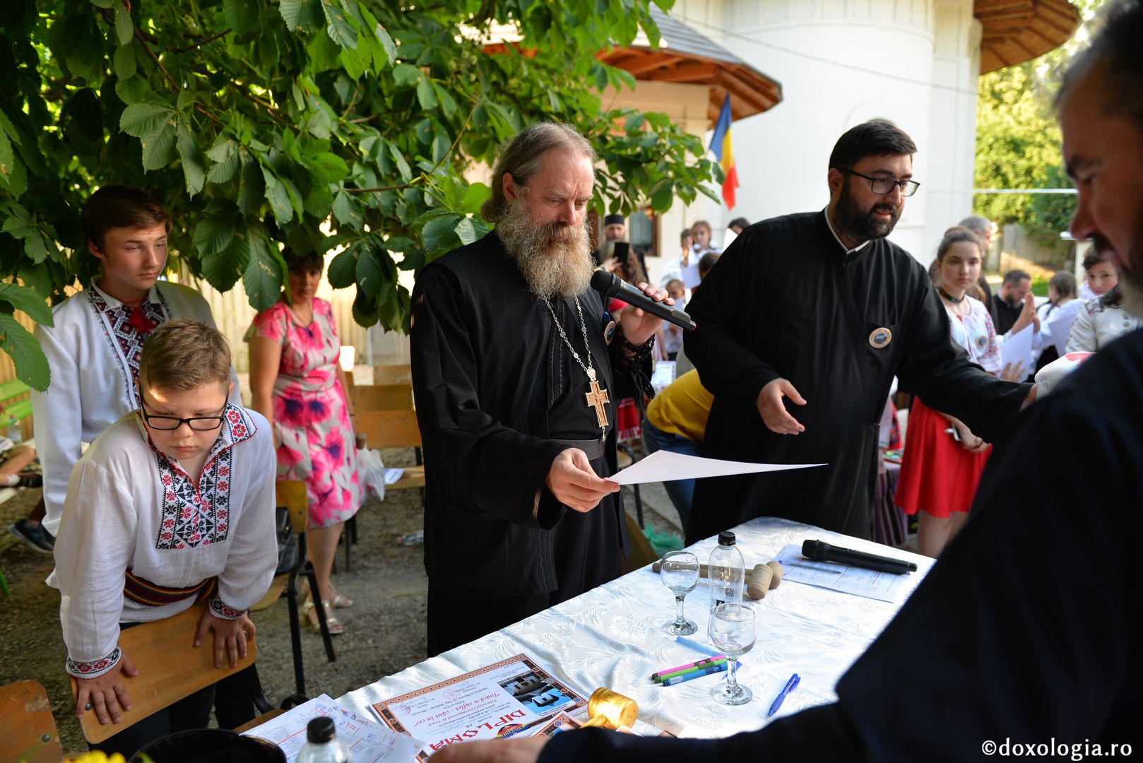 A IX-a ediție a Concursului internațional de toacă la Pârcovaci