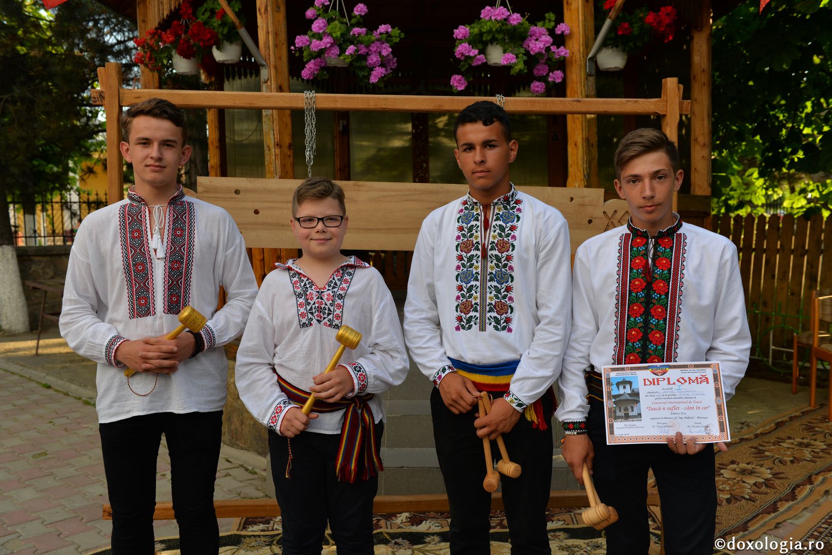 A IX-a ediție a Concursului internațional de toacă la Pârcovaci