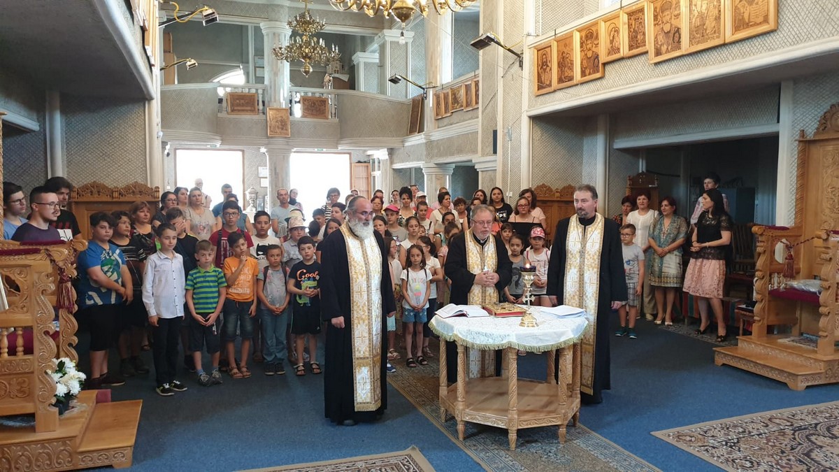 Școala de vara „Acasă la Sfântul Nicolae”, ediția a V-a, la Moinești Școala de vara „Acasă la Sfântul Nicolae”, ediția a V-a, la Moinești