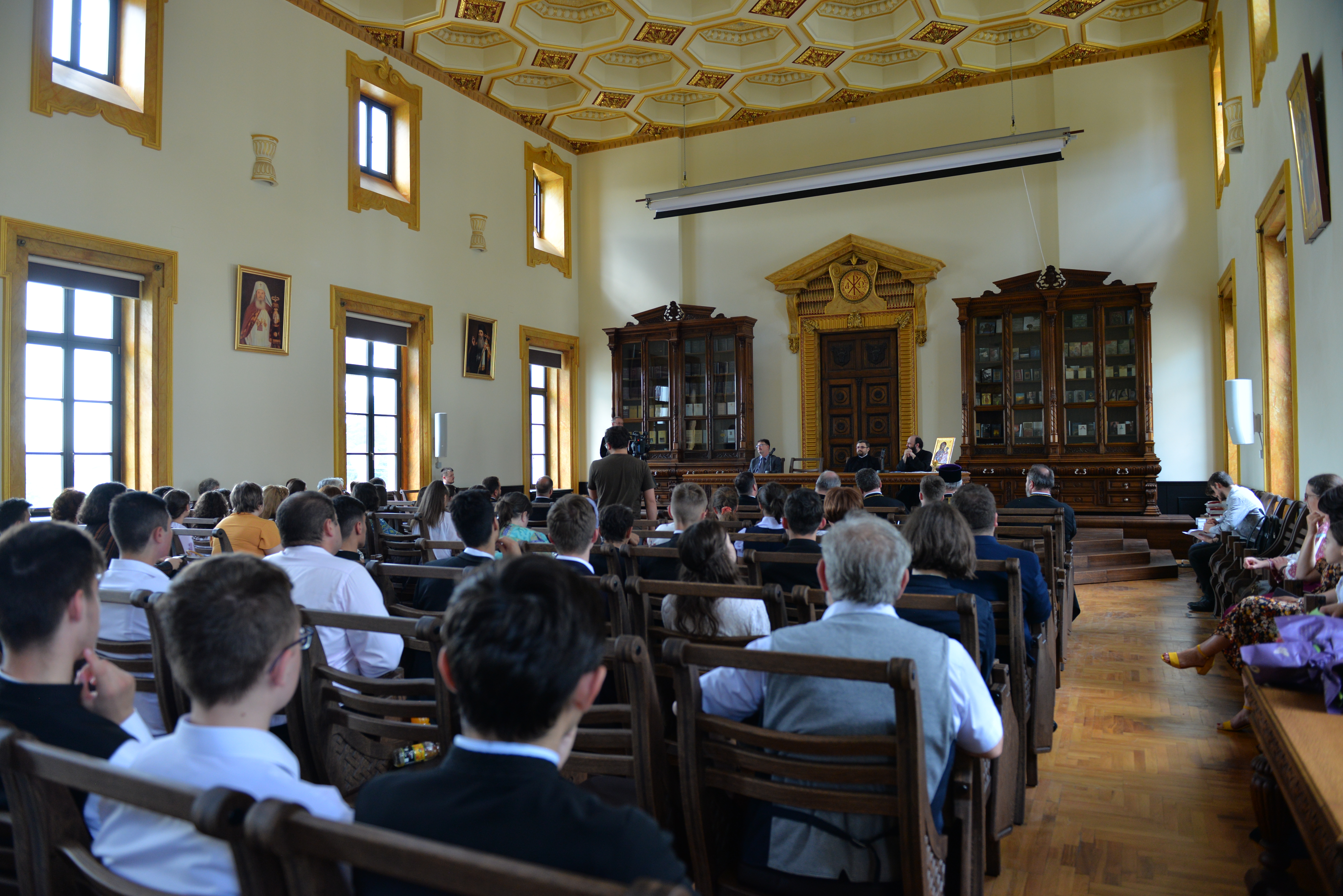 Premii pentru olimpicii la Olimpiada Naţională de Religie