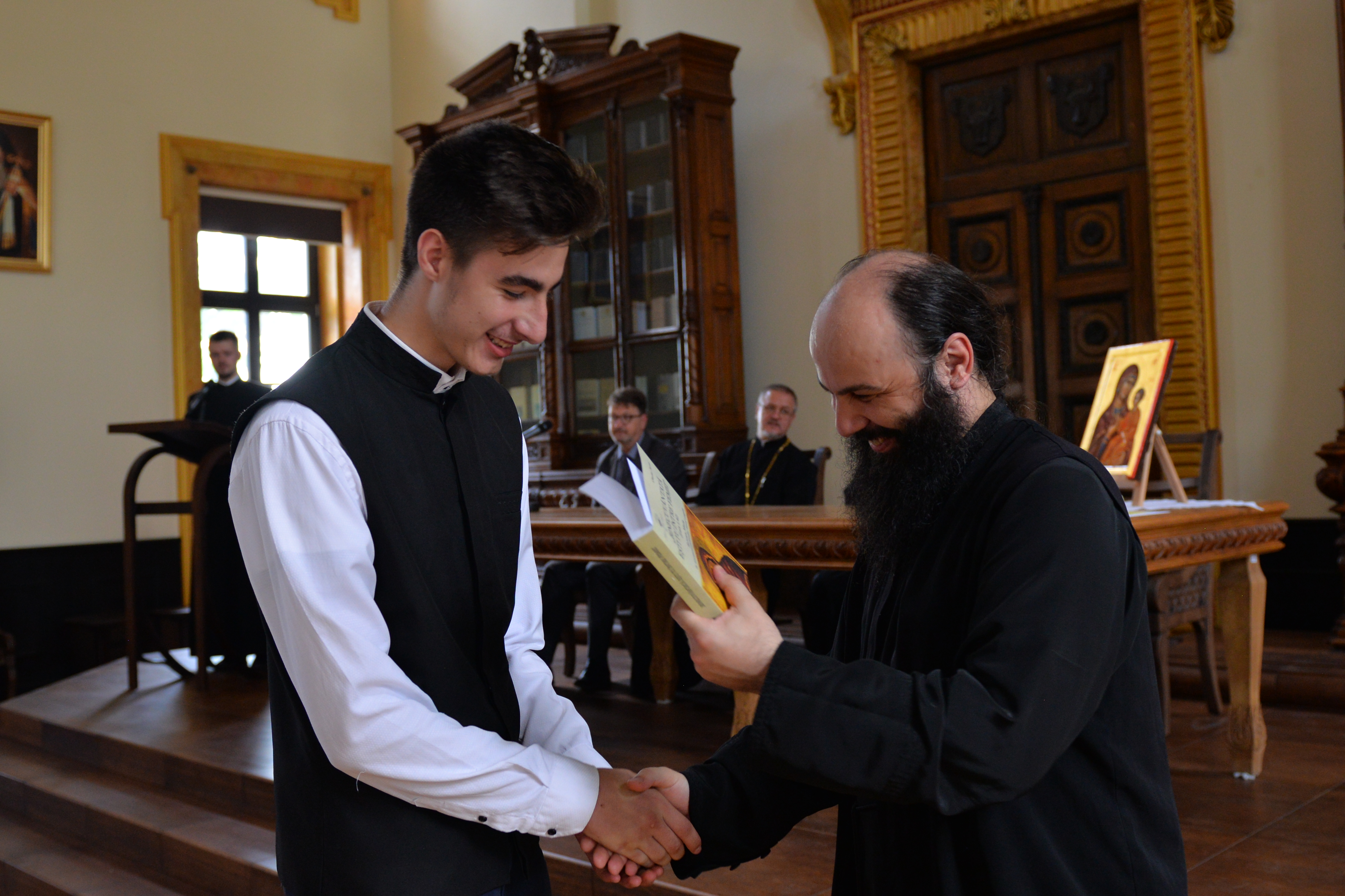 Premii pentru olimpicii la Olimpiada Naţională de Religie