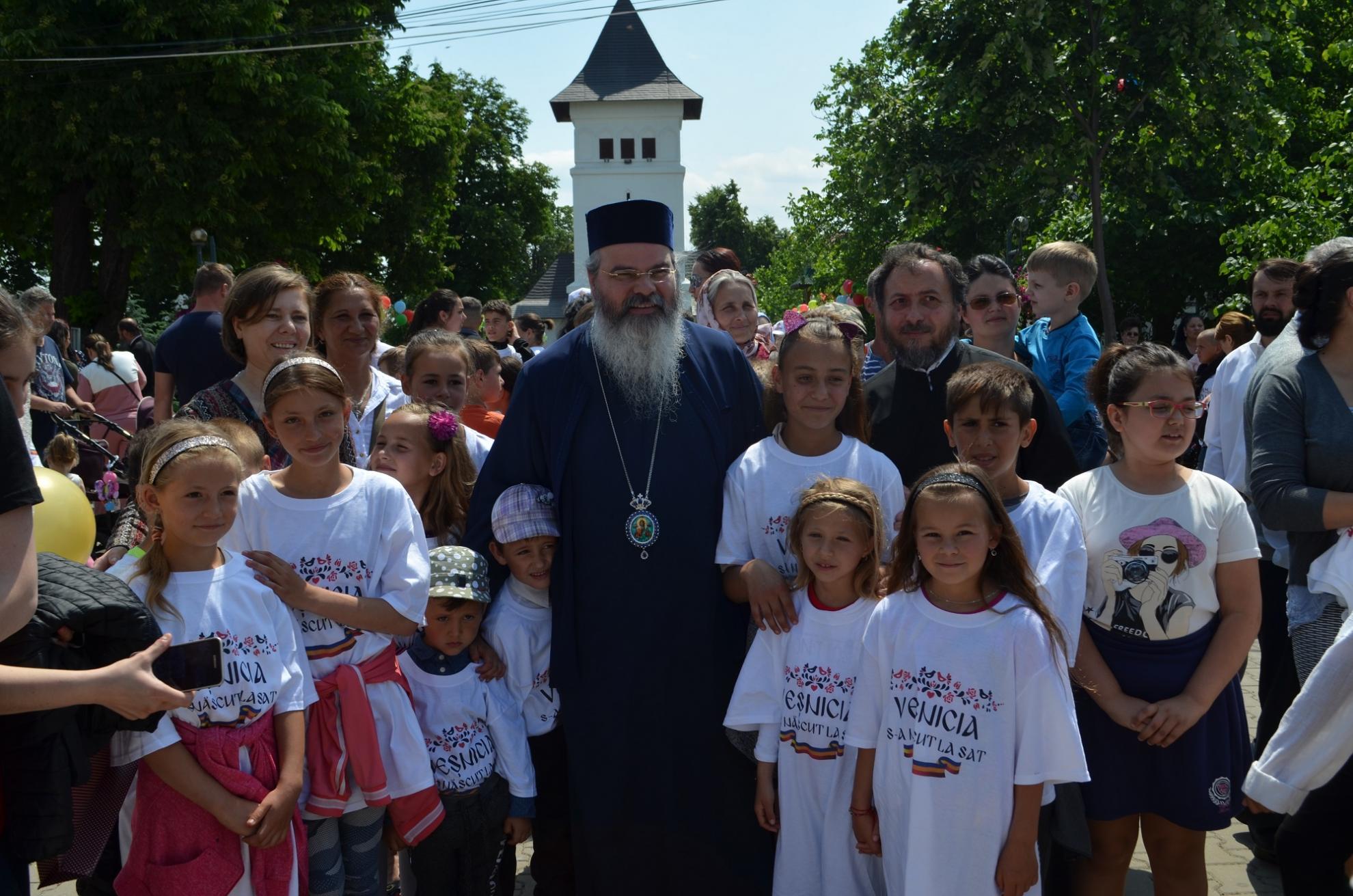 Manifestări dedicate Zilei Copilului în două eparhii ale Moldovei