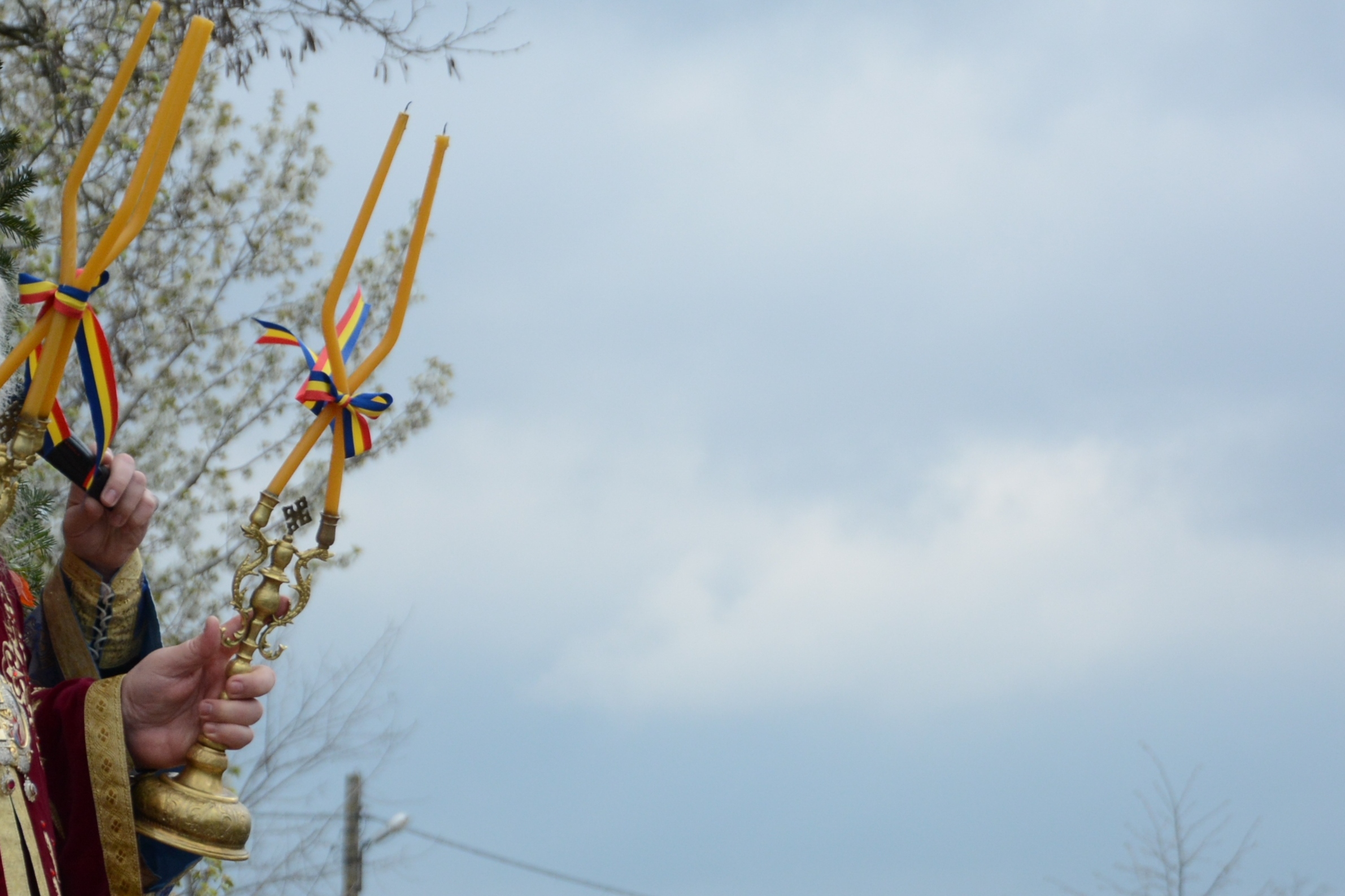 Slujiri arhiereşti în Mitropolia Moldovei şi Bucovinei