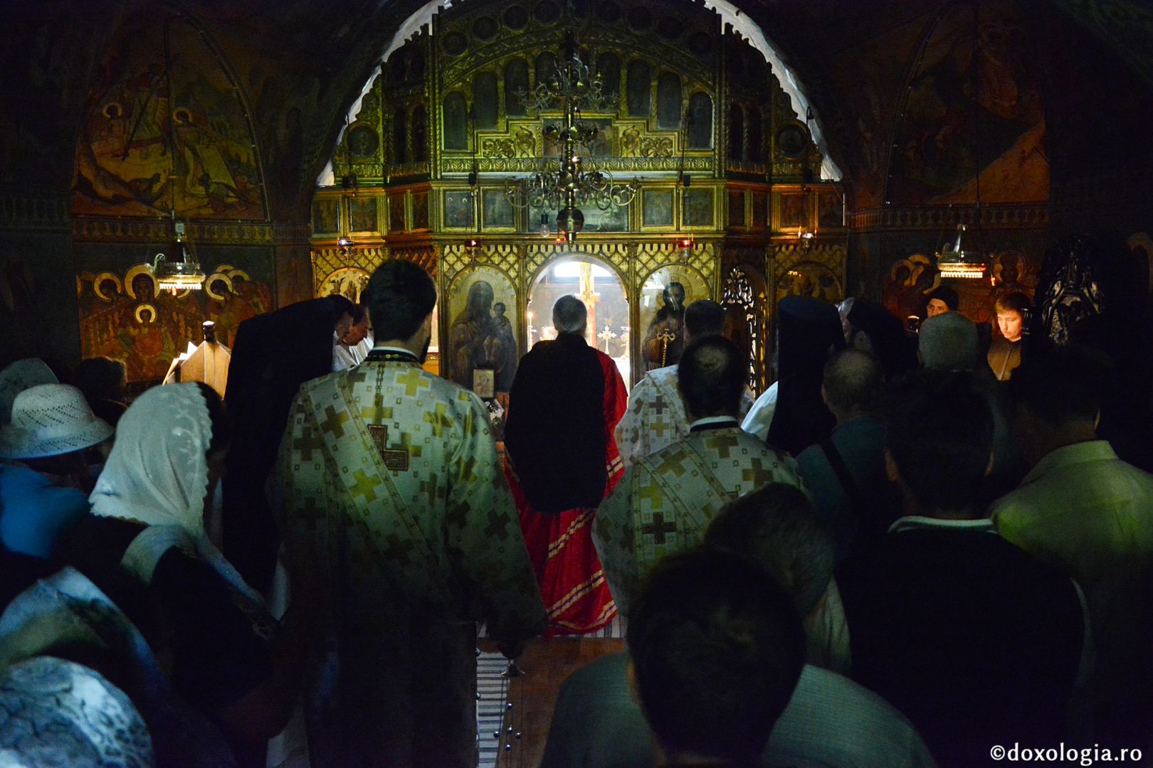 Mănăstirea Bucium din Iași în haină de sărbătoare – IPS Teofan a slujit de hramul așezământului monahal