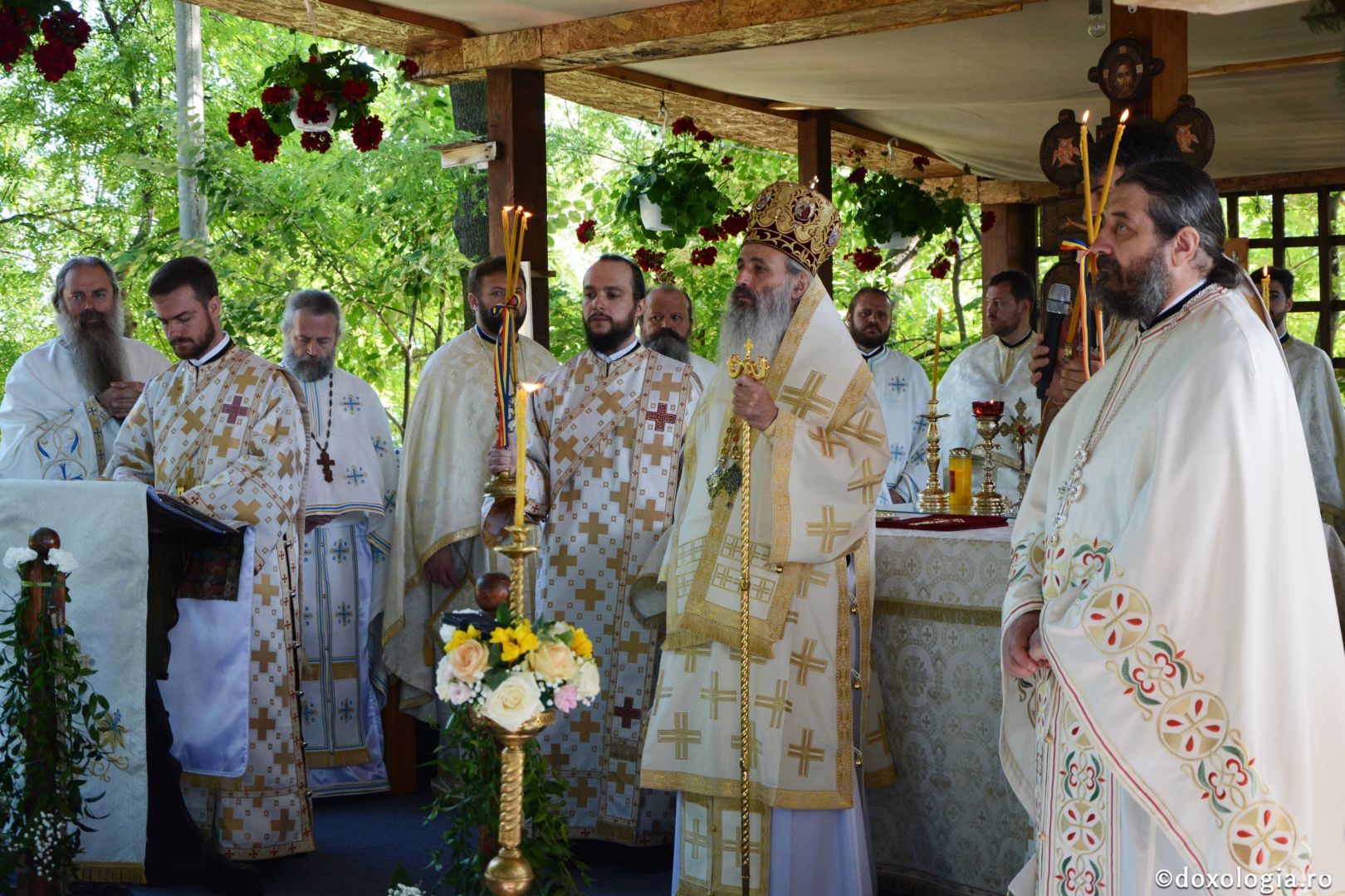Mănăstirea Bucium din Iași în haină de sărbătoare – IPS Teofan a slujit de hramul așezământului monahal