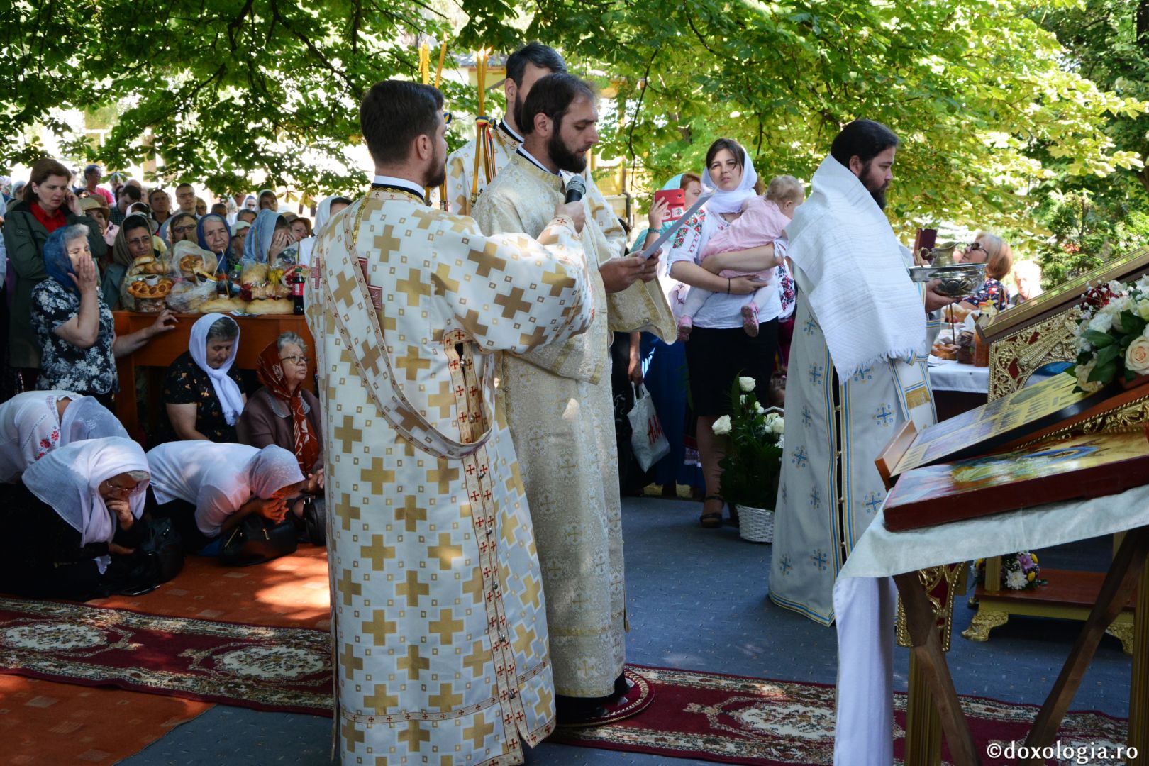 Mănăstirea Bucium din Iași în haină de sărbătoare – IPS Teofan a slujit de hramul așezământului monahal