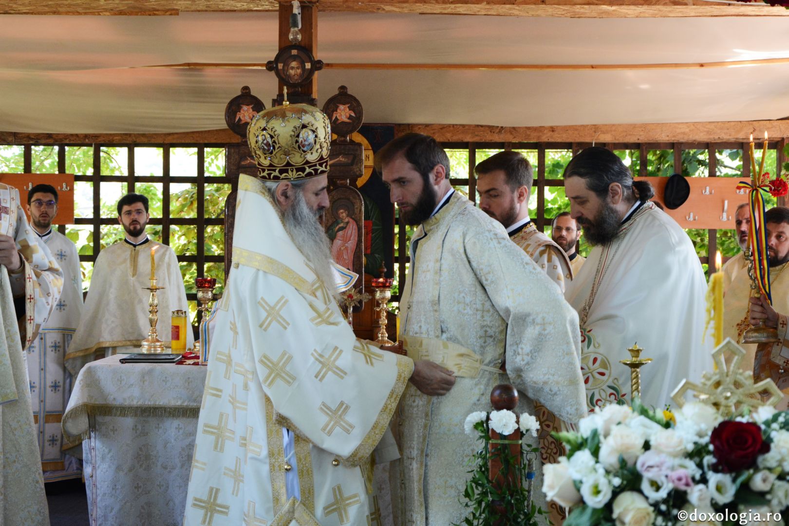 Mănăstirea Bucium din Iași în haină de sărbătoare – IPS Teofan a slujit de hramul așezământului monahal