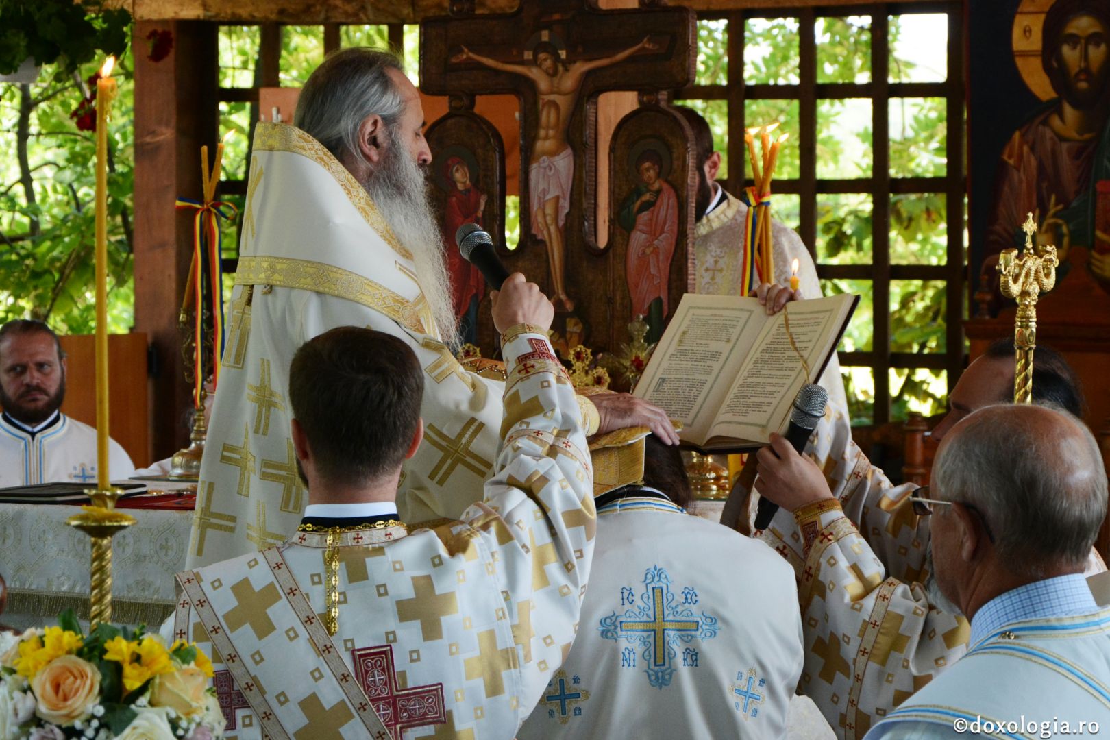 Mănăstirea Bucium din Iași în haină de sărbătoare – IPS Teofan a slujit de hramul așezământului monahal