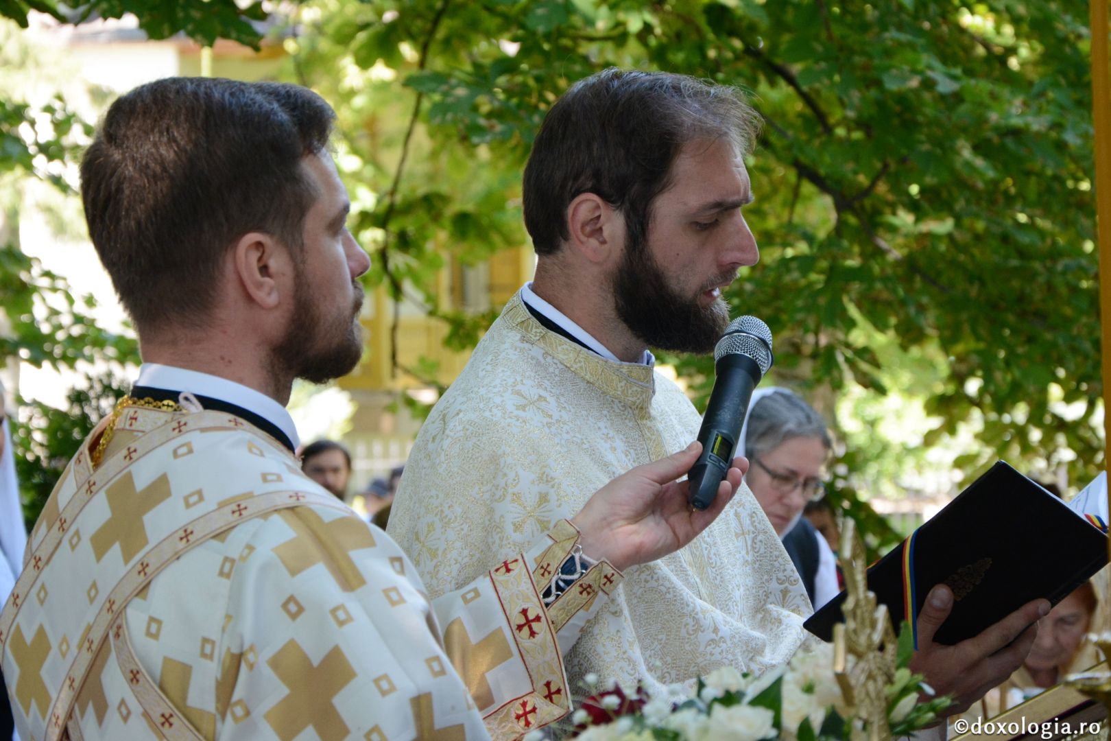 Mănăstirea Bucium din Iași în haină de sărbătoare – IPS Teofan a slujit de hramul așezământului monahal