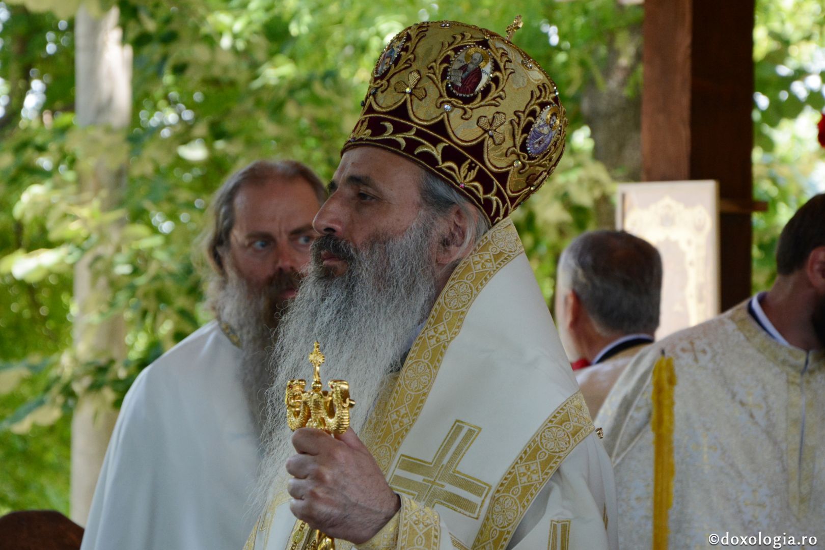 Mănăstirea Bucium din Iași în haină de sărbătoare – IPS Teofan a slujit de hramul așezământului monahal