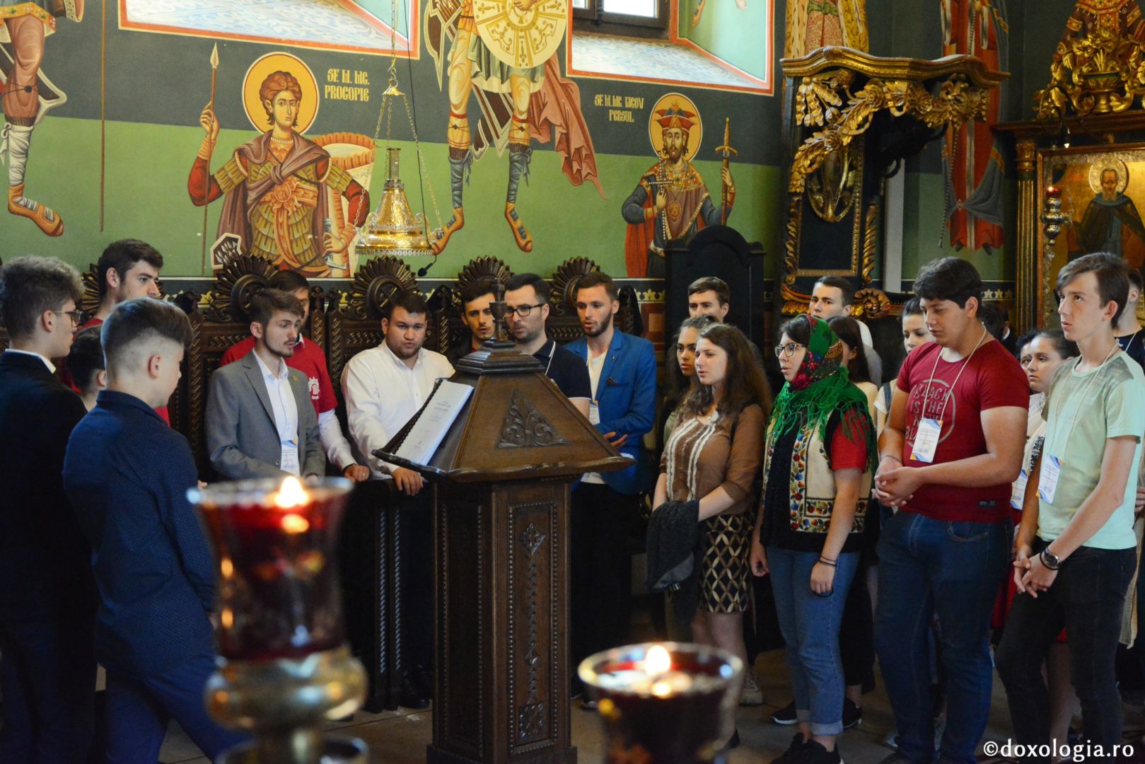 Întâlnirea tinerilor din Protopopiatele Iași I, II și III – „Sfânta Liturghie, izvorul vieții”