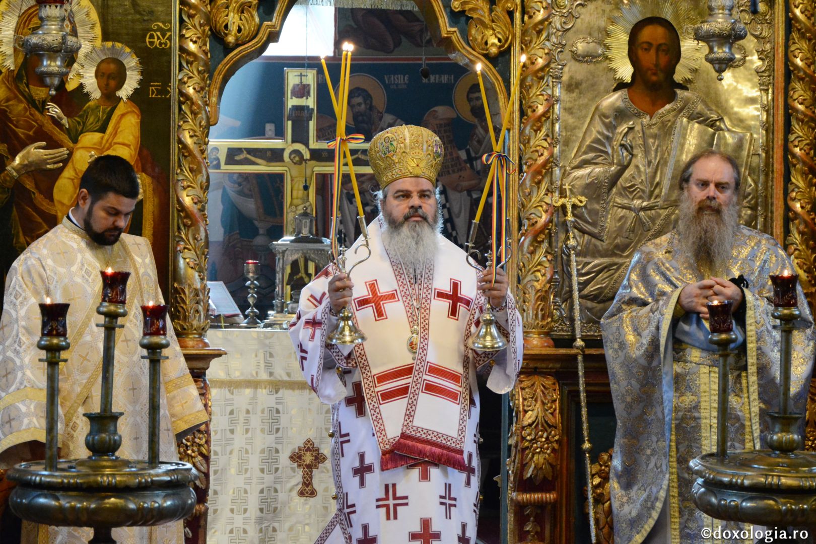 Întâlnirea tinerilor din Protopopiatele Iași I, II și III – „Sfânta Liturghie, izvorul vieții”