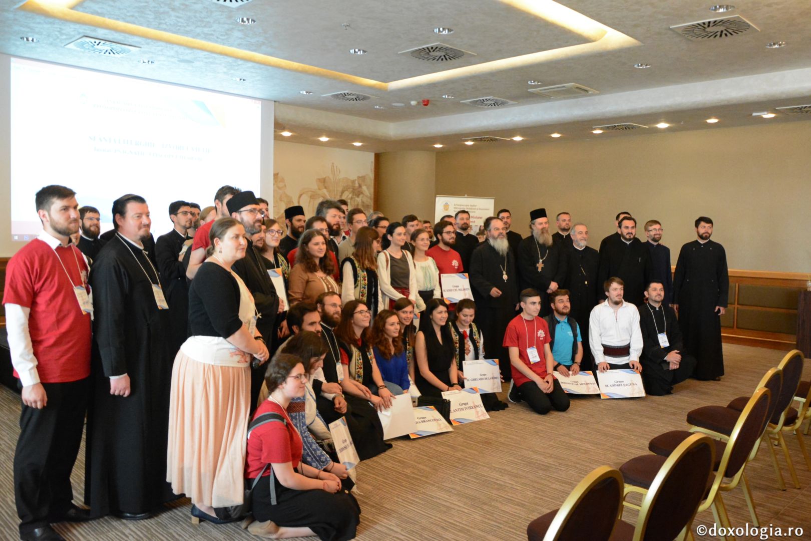 Întâlnirea tinerilor din Protopopiatele Iași I, II și III – „Sfânta Liturghie, izvorul vieții”