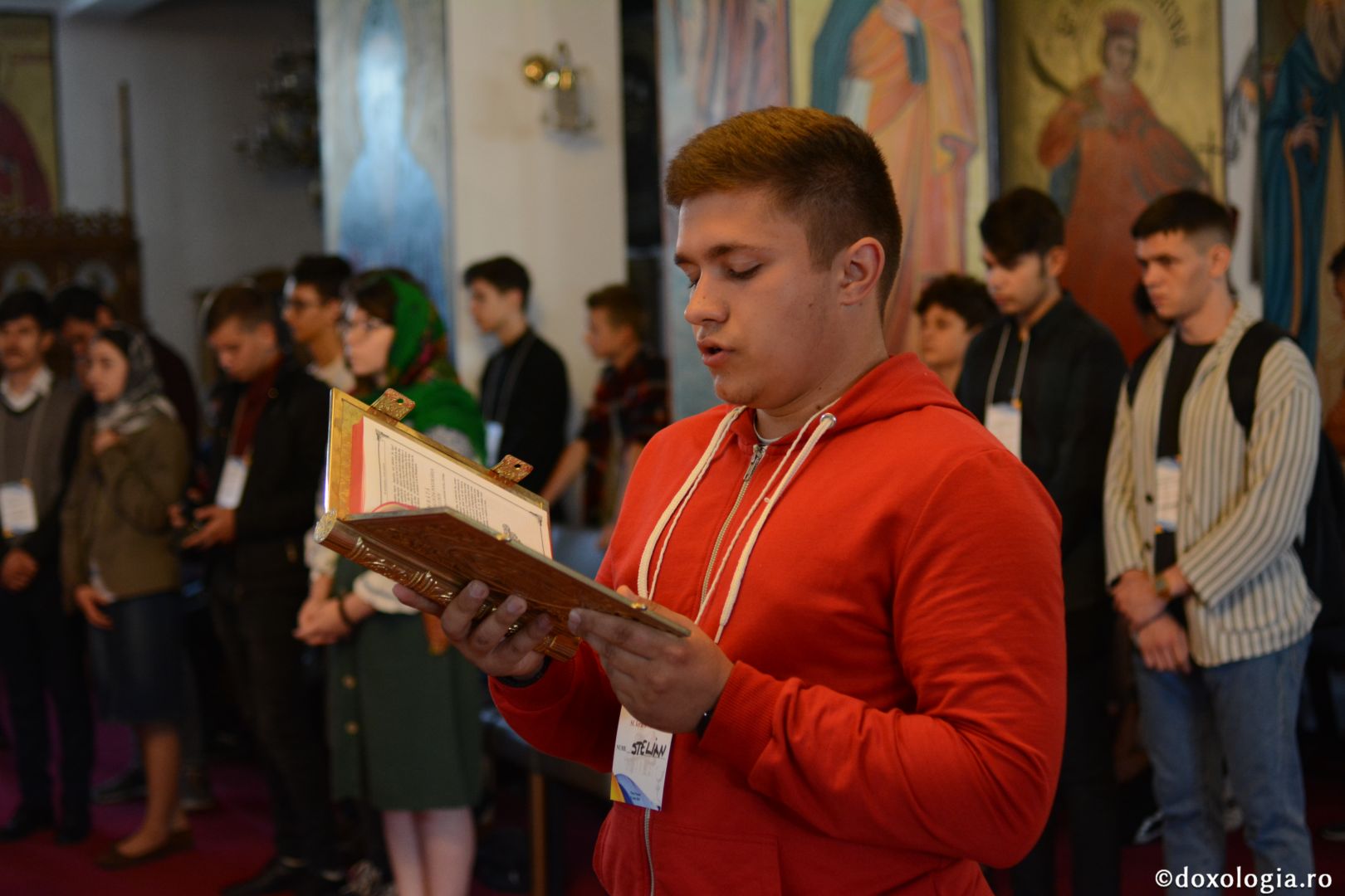 Întâlnirea tinerilor din Piatra Neamț, eveniment aflat la a V-a ediție: Sfânta Liturghie „Izvorul vieții”