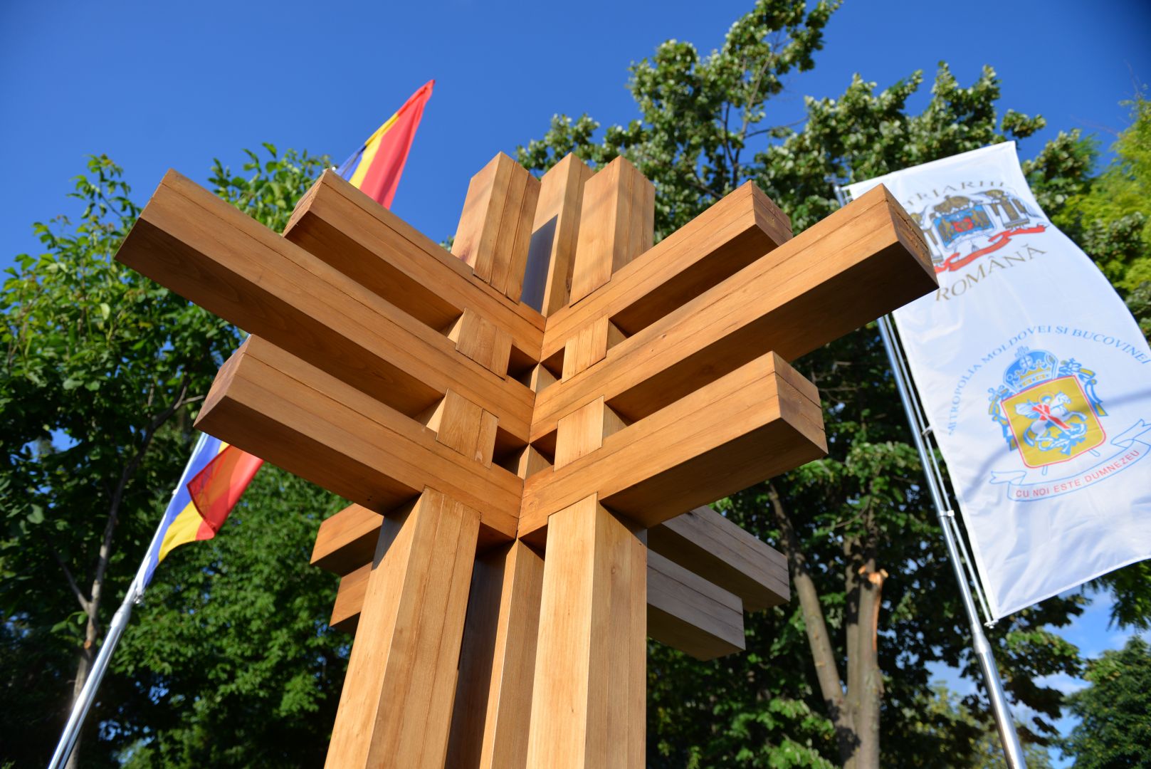 Slujba Vecerniei hramului de la Parohia „Sfinții Apostoli” Moara de Vânt