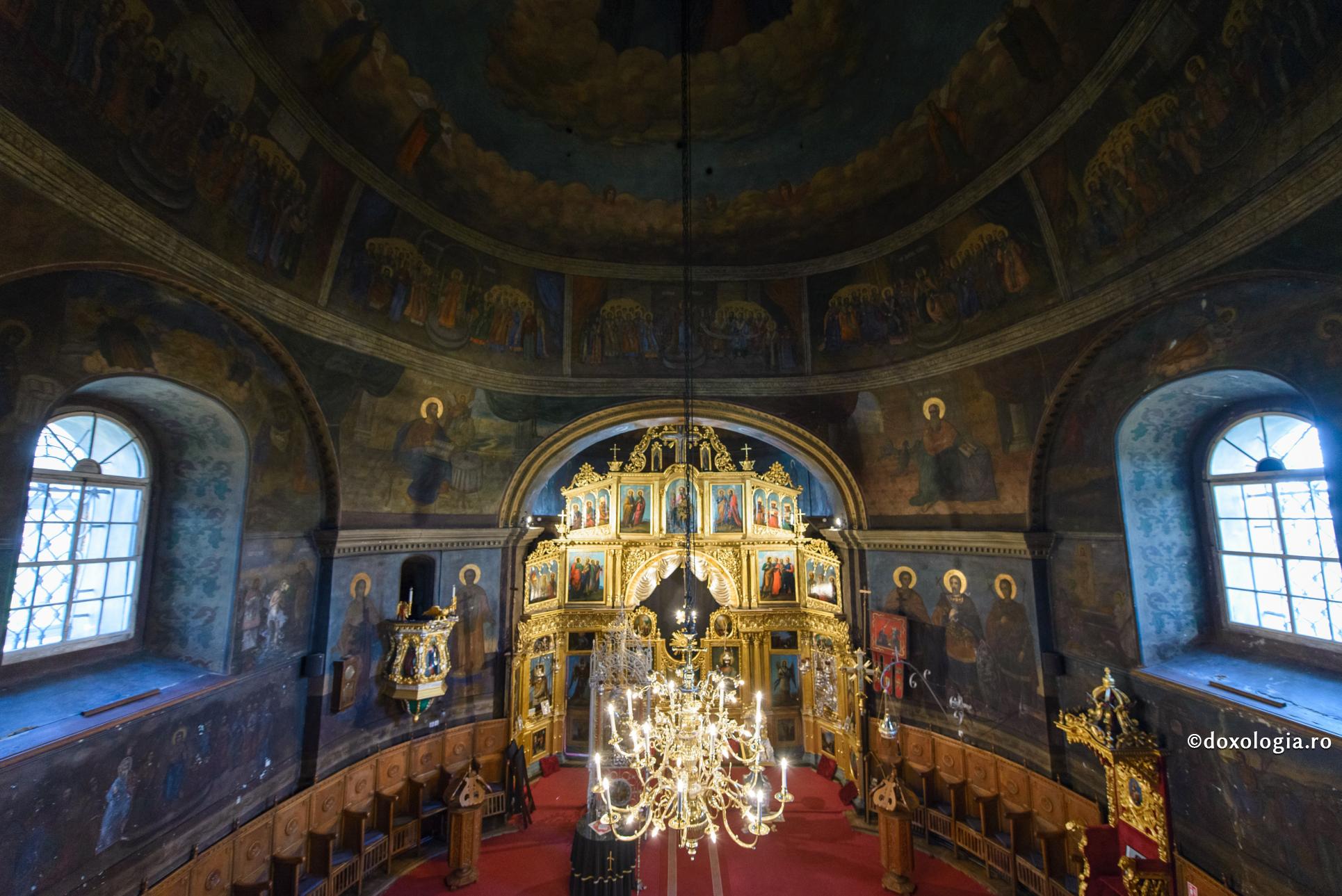 În Biserică, Dumnezeu este de față cu noi întotdeauna