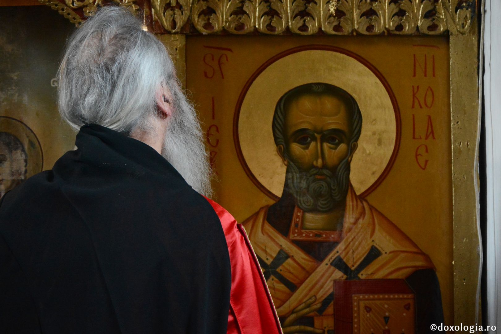 Părintele Mitropolit Teofan la hramul Mănăstirii Lacuri: „Ca o prelungire a Sfinților Apostoli Petru și Pavel, viața noastră cuprine momente de înălțime duhovnicească”