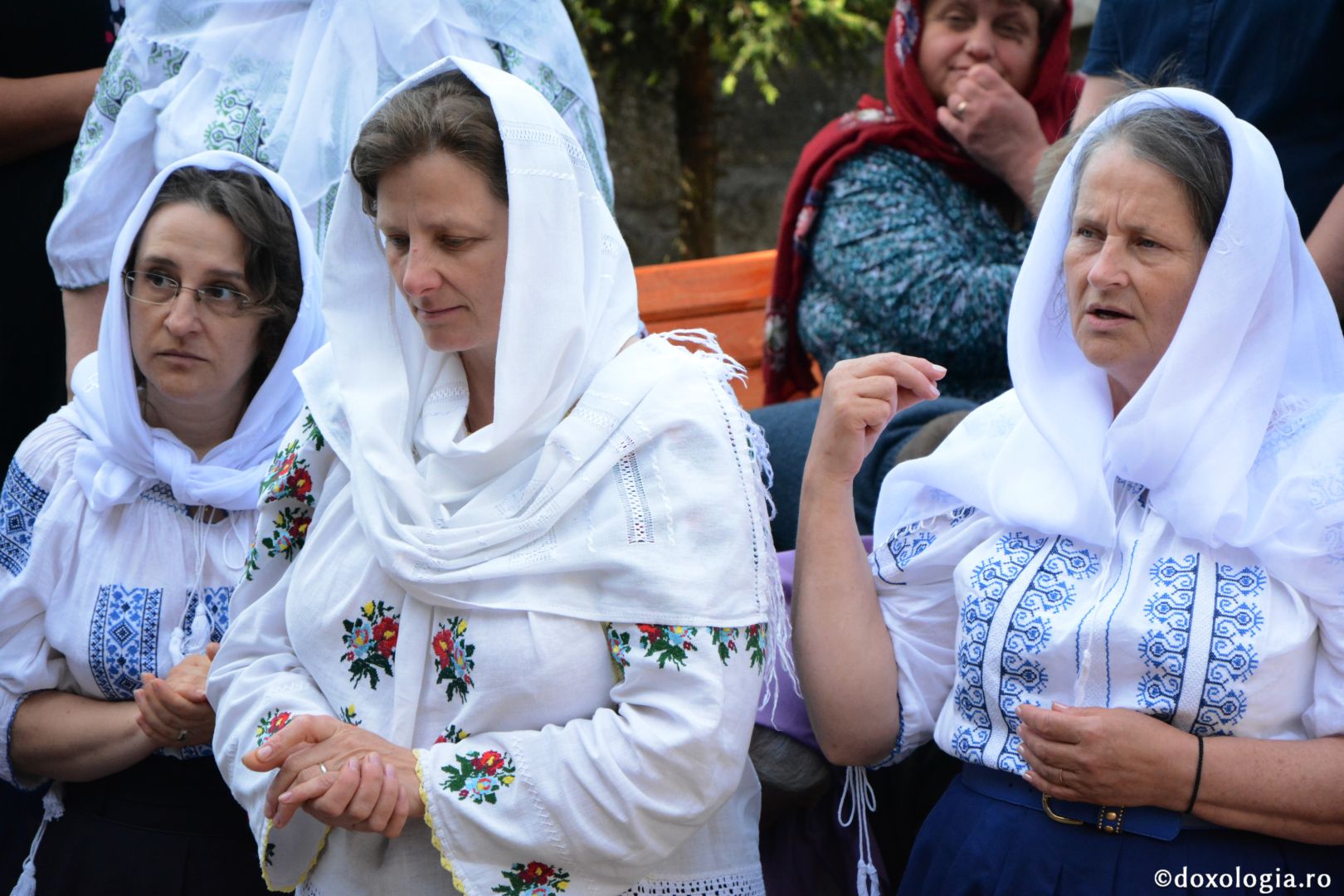 Părintele Mitropolit Teofan la hramul Mănăstirii Lacuri: „Ca o prelungire a Sfinților Apostoli Petru și Pavel, viața noastră cuprine momente de înălțime duhovnicească”