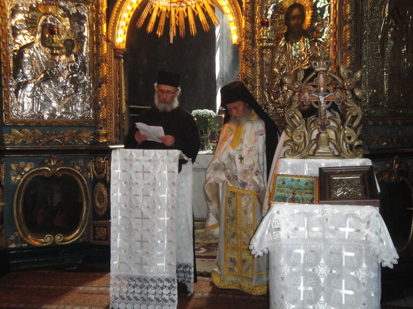 Oaspeți athonți de la Mănăstirea Dohiariu prin Moldova