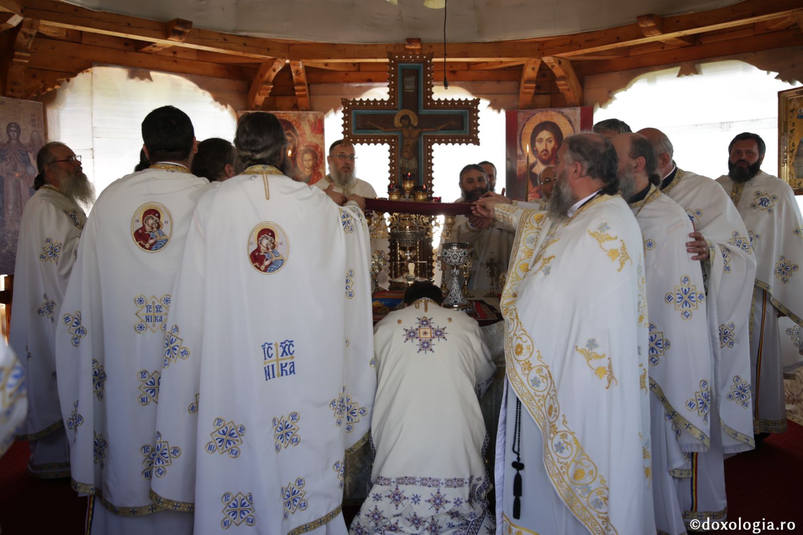 Pomenirea duhovnicului Justin Pârvu la șase ani după trecerea la Domnul - „Dumneavoastră sunteți mărturia dragostei și a slujirii jertfelnice pe care a avut-o părintele”