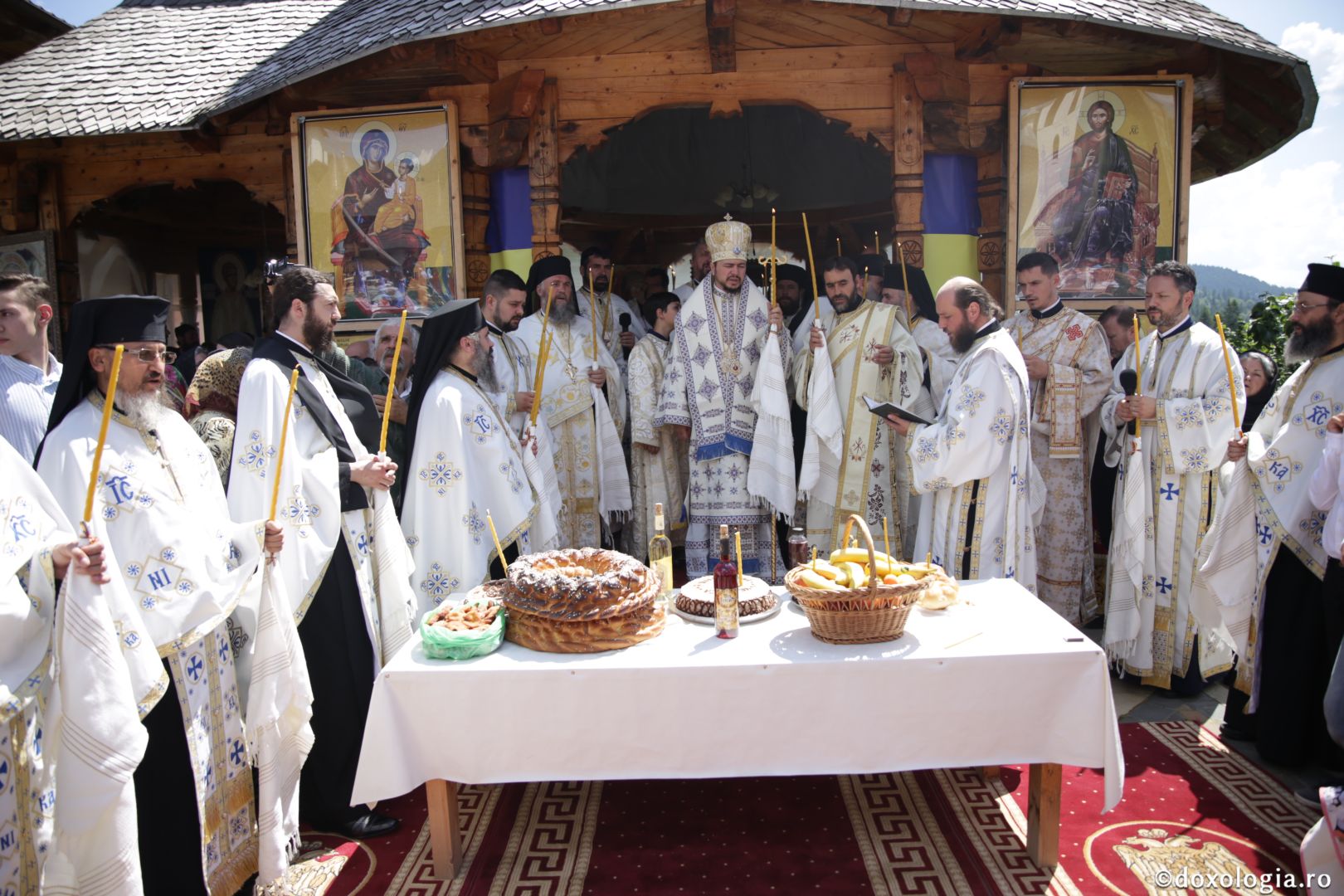 Pomenirea duhovnicului Justin Pârvu la șase ani după trecerea la Domnul - „Dumneavoastră sunteți mărturia dragostei și a slujirii jertfelnice pe care a avut-o părintele”