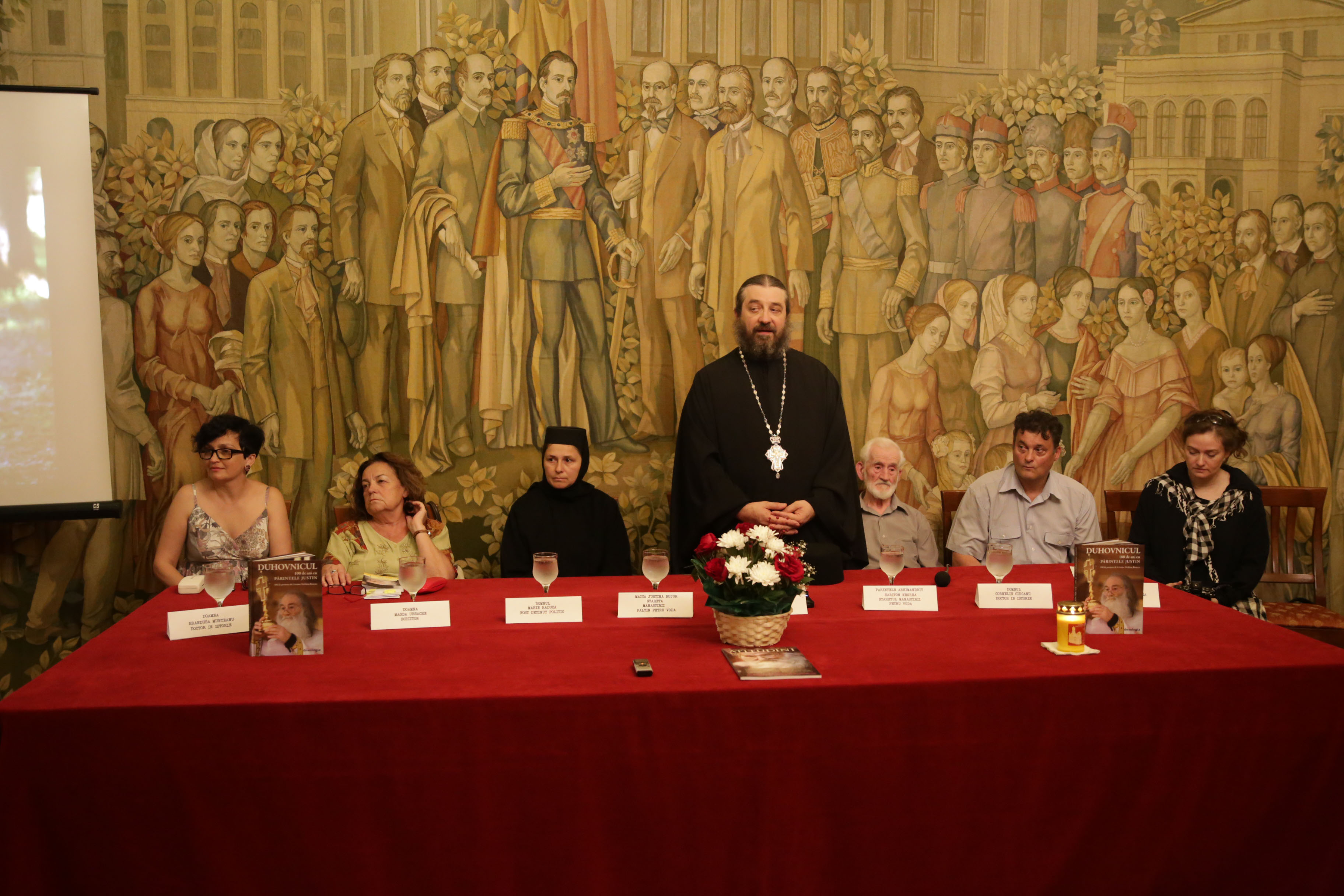 (Video) „Moștenirea Părintelui Justin” - conferință și lansare de carte