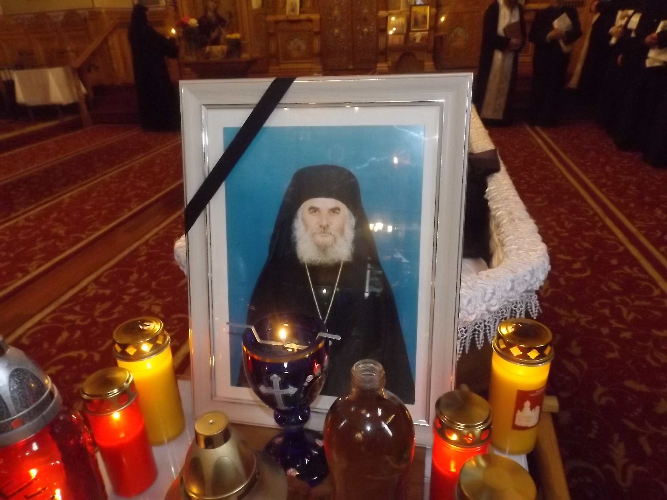 Arhimandritul Emilian Panait, condus pe drumul veșniciei