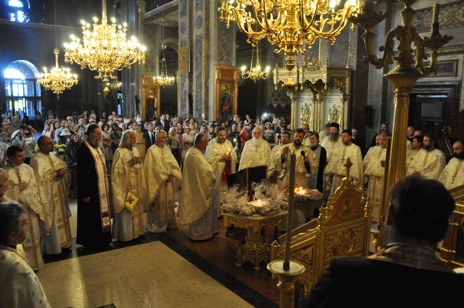 Întâlnirea promoției 1994 a Facultății de Teologie Ortodoxă Iași: 25 de ani în lucrarea Bisericii