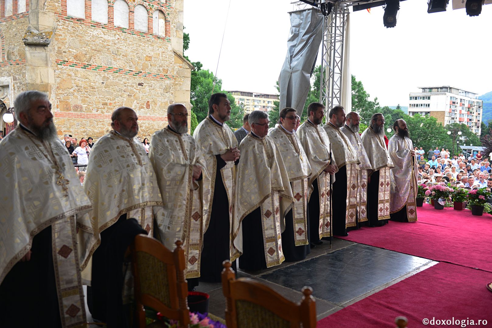 Orașul Piatra Neamț în zi de sărbătoare