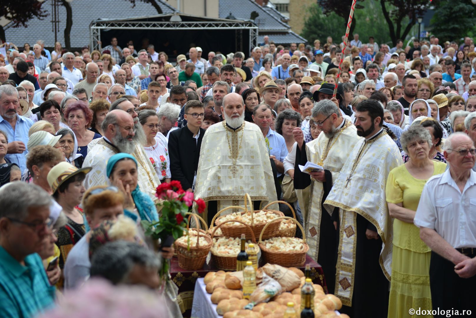 Orașul Piatra Neamț în zi de sărbătoare