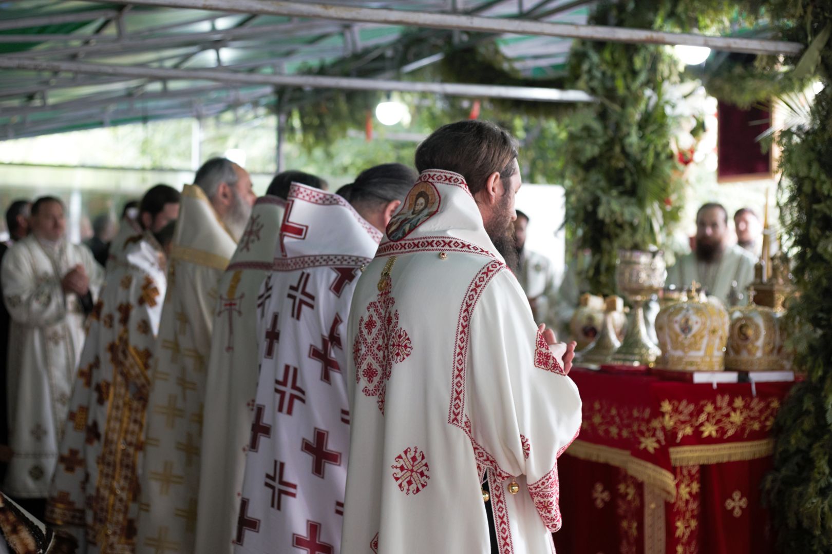 Sărbătoarea Sfântului Ioan cel Nou de la Suceava – 6 arhierei și sute de credincioși prezenți la hramul orașului