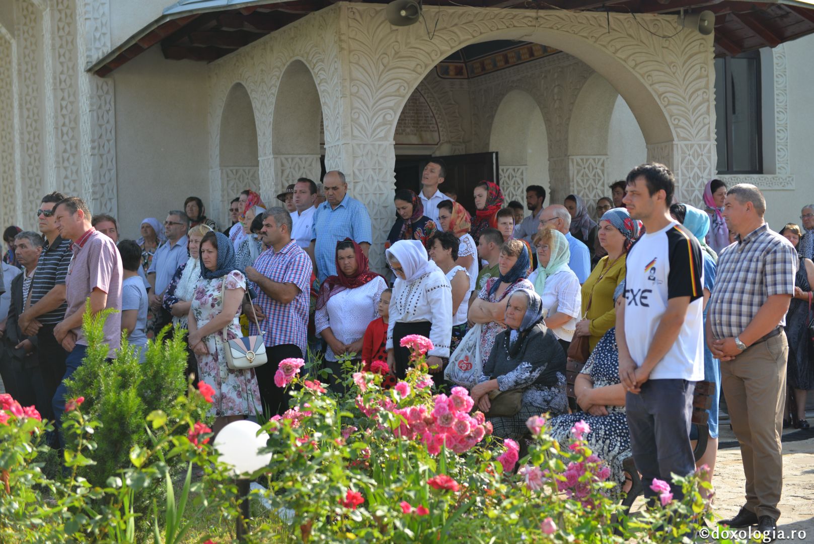 Sărbătoarea Preasfintei Treimi la Mănăstirea Eșanca