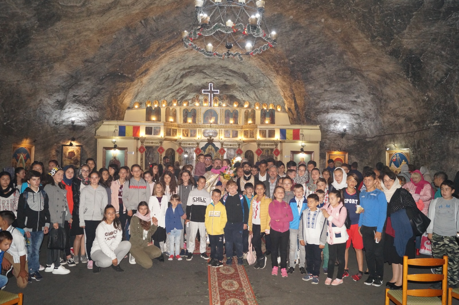 Hramul de vară în cinstea Sfintei Paraschevi la Salina din Târgu-Ocna Hramul de vară în cinstea Sfintei Paraschevi la Salina din Târgu-Ocna