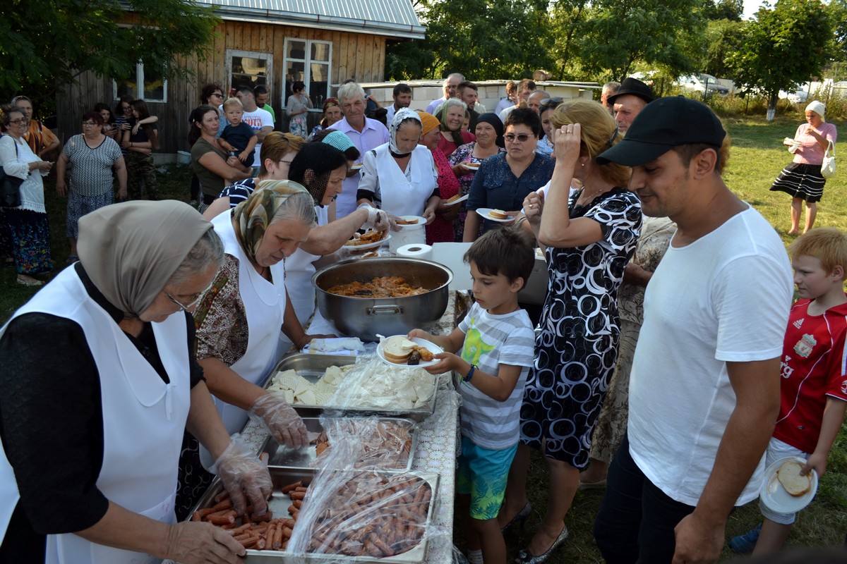 Slujbă misionară în Parohia Dacia-Nicșeni