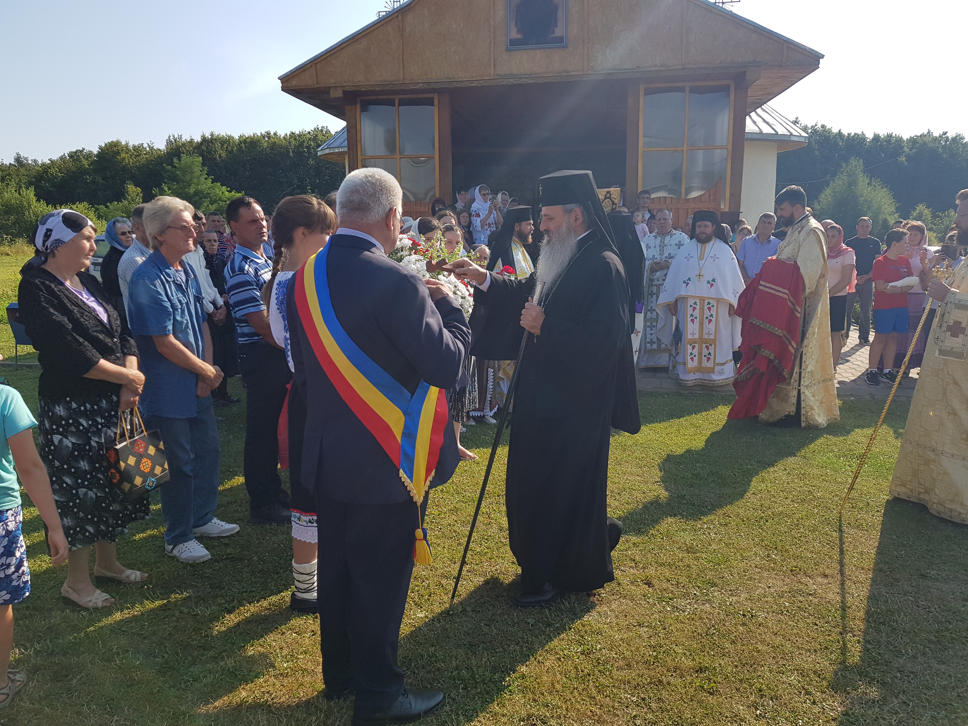 Sub ocrotirea Sfântului Pantelimon: Schitul Valea Seacă și-a sărbătorit hramul