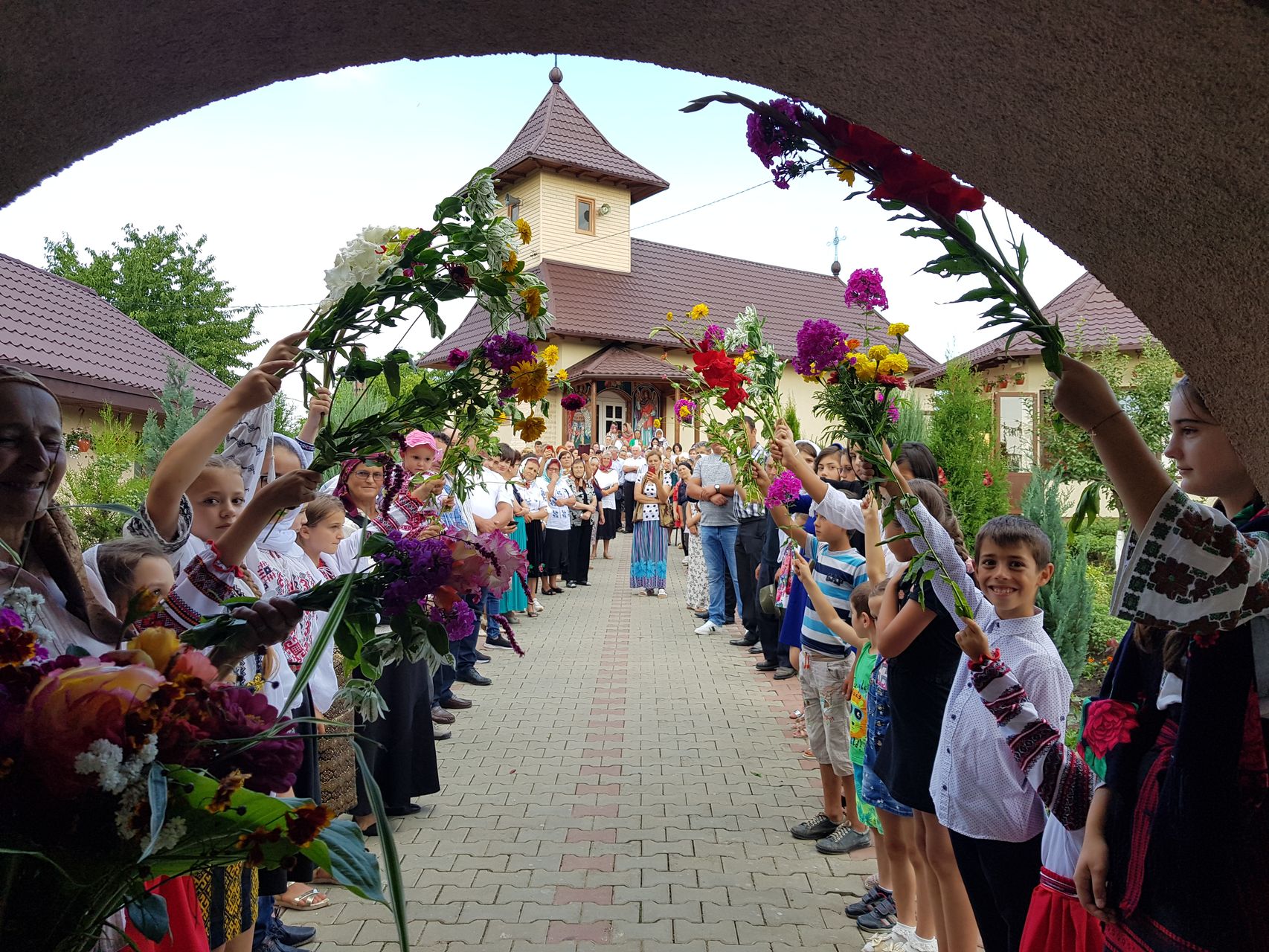 IPS Teofan a sfințit noua casă praznicală a Parohiei „Sfântul Dimitrie” – Iorcani