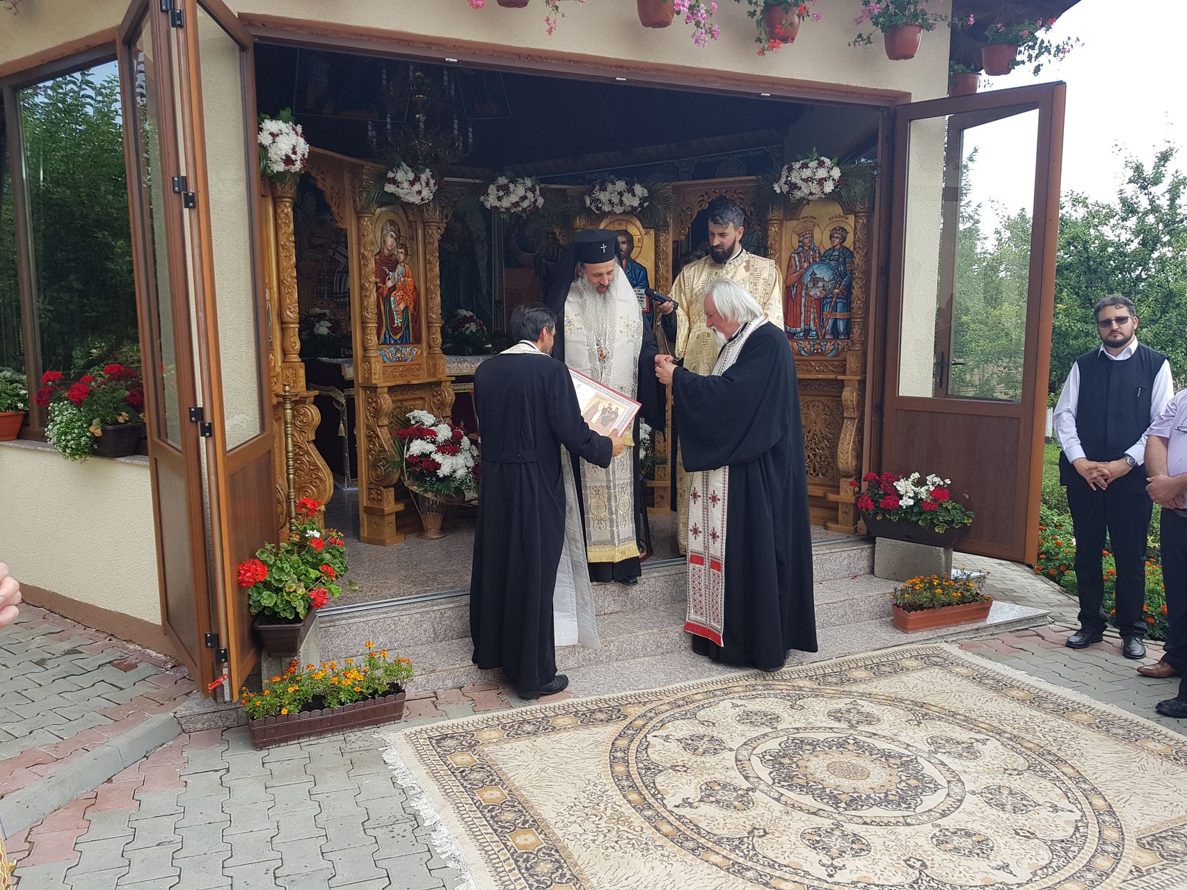 IPS Teofan a sfințit noua casă praznicală a Parohiei „Sfântul Dimitrie” – Iorcani