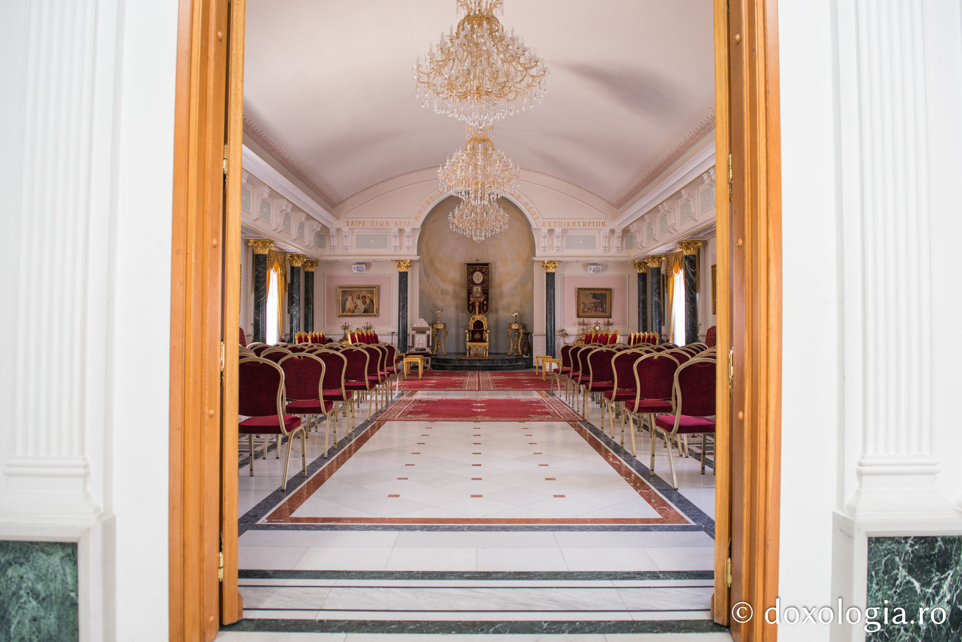 Vizită oficială la patriarhul Benedict – Pelerinajul părintelui Cleopa la Locurile Sfinte