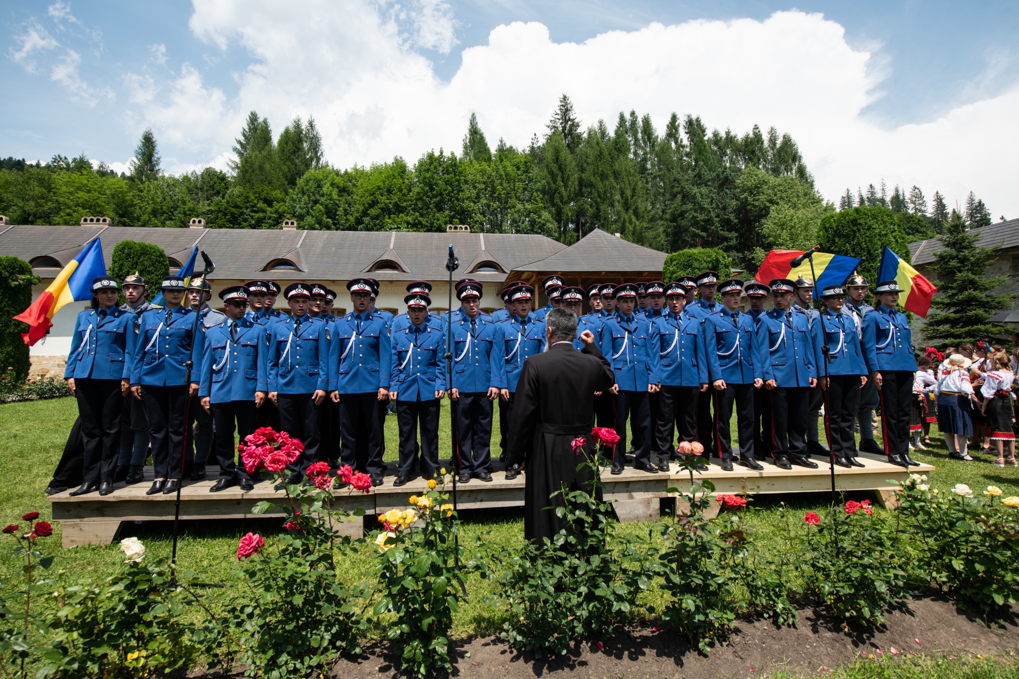 Hram la Mănăstirea Putna: „Sfântul Ștefan și-a iubit țara, și-a iubit neamul, ne-a iubit pe toți.”