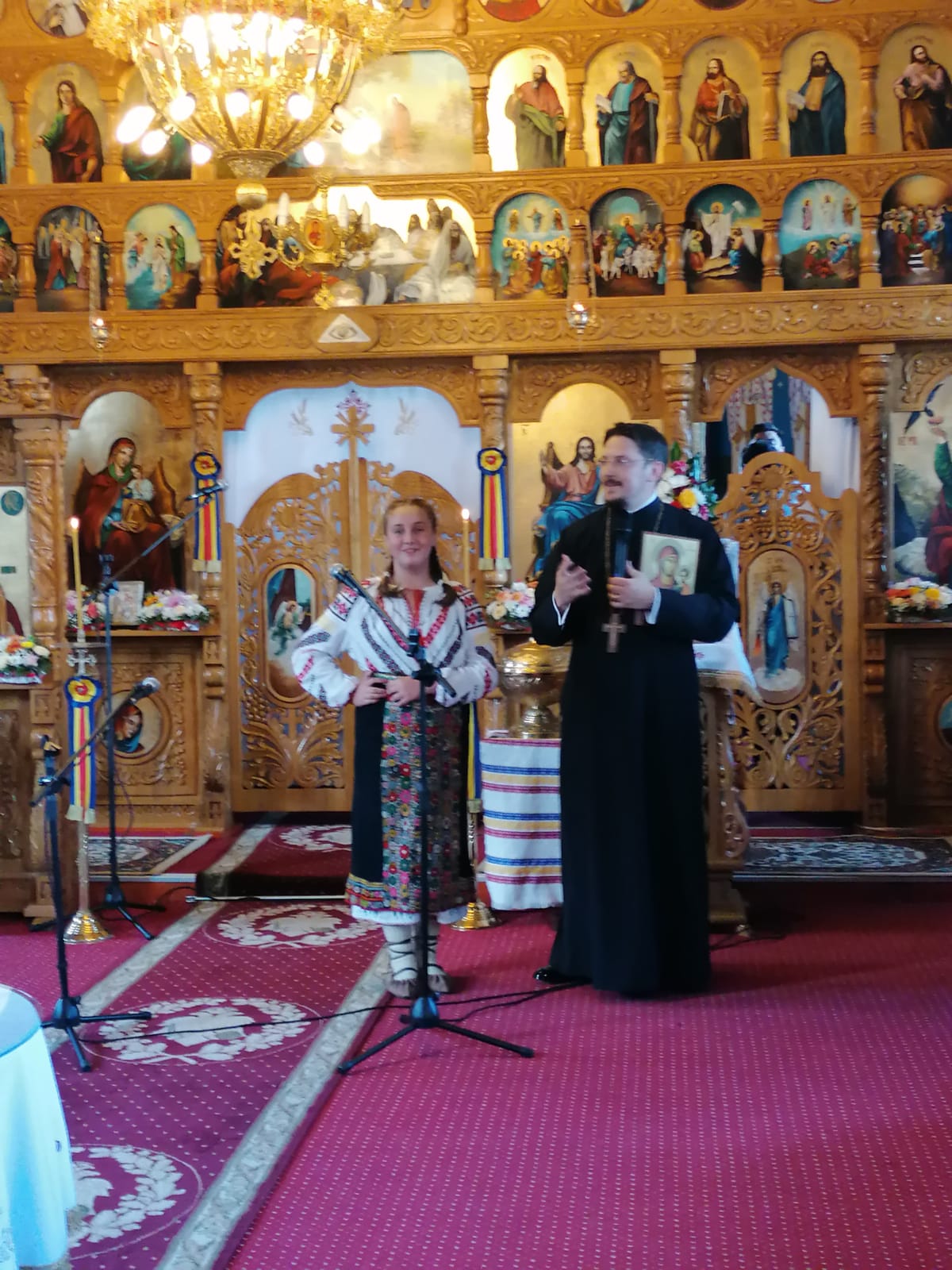 Satul românesc, omagiat la Homiceni