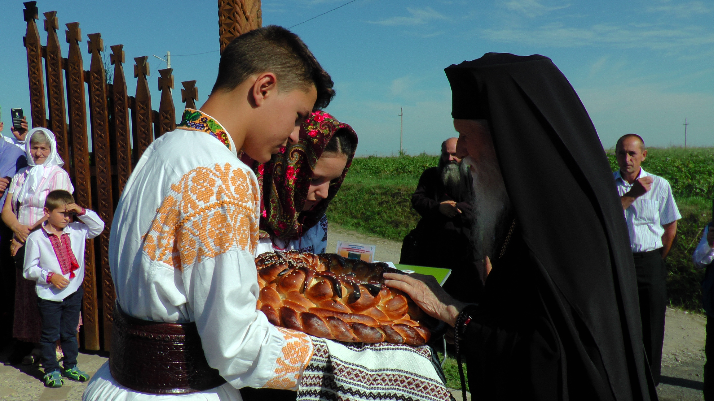 Sărbătoarea Sfântului Ilie în Parohia Suha: „Atunci când omul se îndepărtează de Dumnezeu, se îndepărtează şi de semeni”