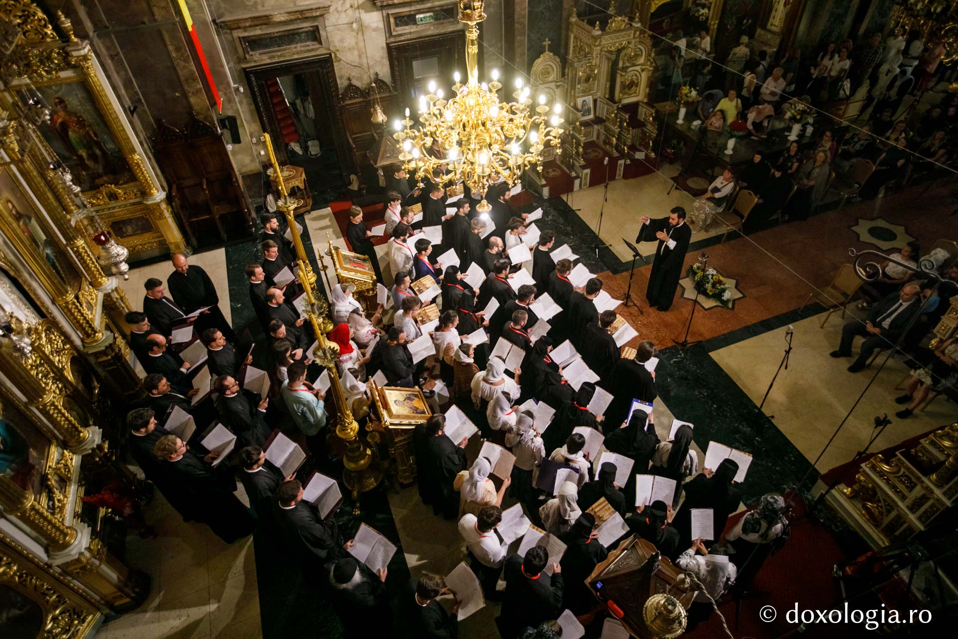 foto: pr. Silviu Cluci Jurnal de eveniment: Masterclass de Cânt Bizantin - ziua a V-a
