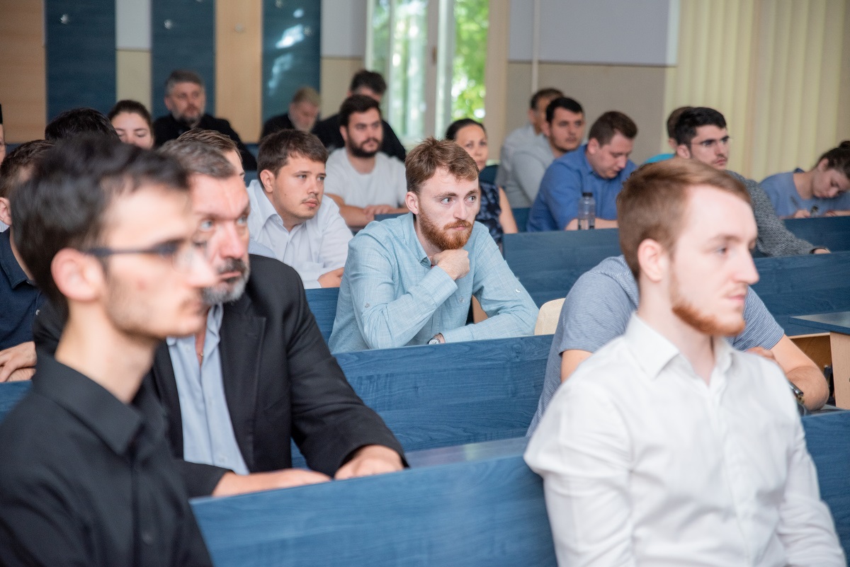 Doi noi conferenţiari la Facultatea de Teologie Ortodoxă din Iaşi
