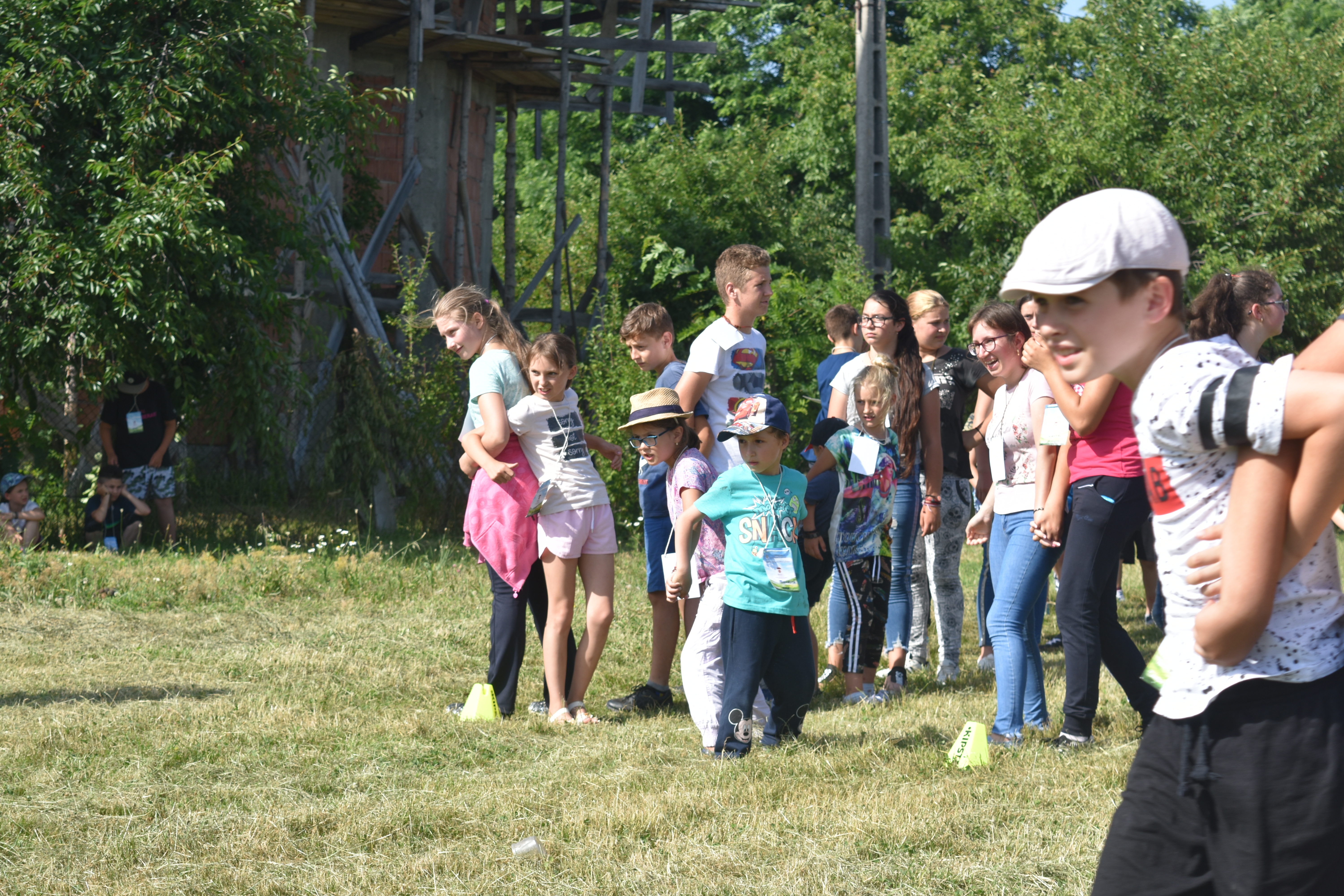 Tabăra din pridvorul satului – Hârțești 2019