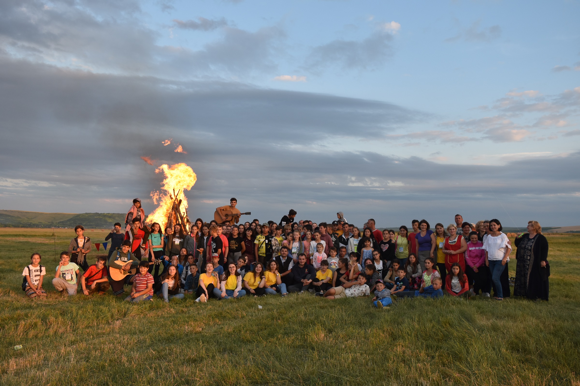 (Video) „Tabăra din Pridvorul Satului” în satele Arhiepiscopiei Iașilor