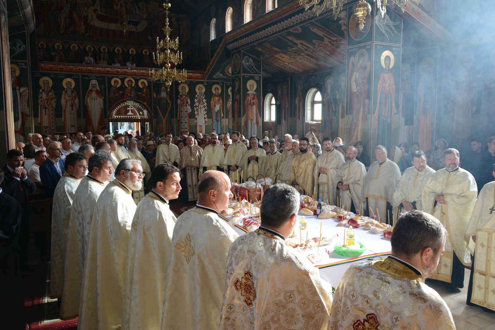 Biserica „Binecredinciosul Ștefan cel Mare și Sfânt” și-a serbat hramul – a început Festivalul „Gavriil Musicescu”