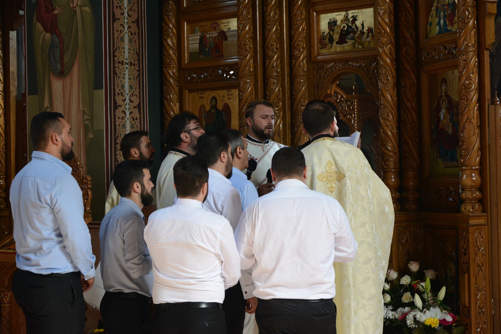 Biserica „Binecredinciosul Ștefan cel Mare și Sfânt” și-a serbat hramul – a început Festivalul „Gavriil Musicescu”
