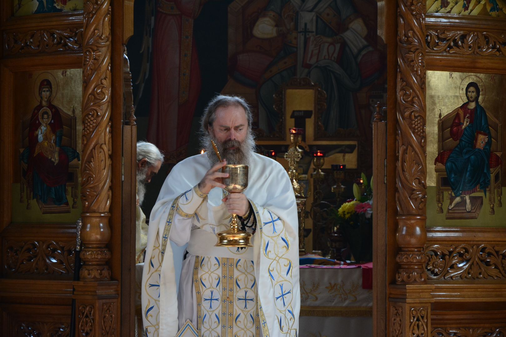 Biserica „Binecredinciosul Ștefan cel Mare și Sfânt” și-a serbat hramul – a început Festivalul „Gavriil Musicescu”