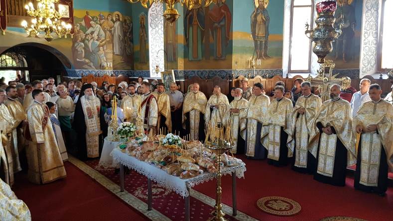 Binecuvântări arhiereşti în două eparhii ale Moldovei