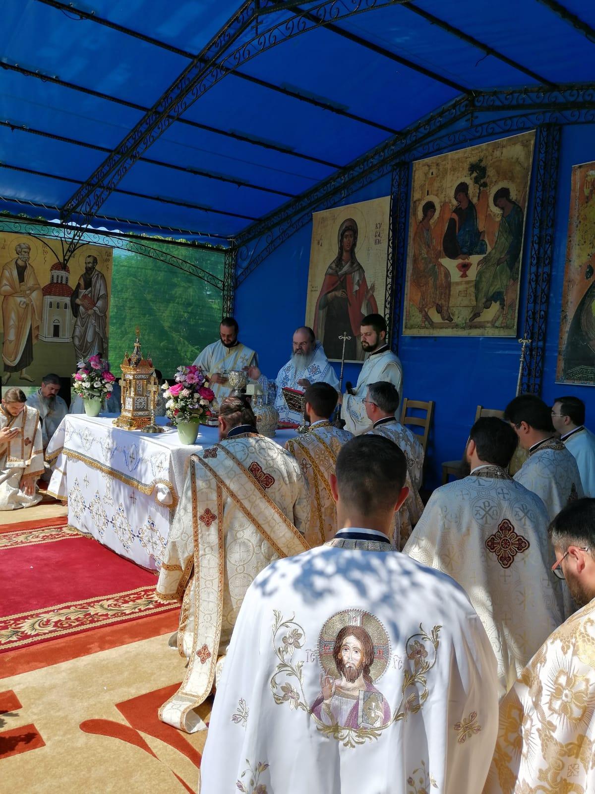 Sfânta Chiriachi, serbată la catedrala din Huşi